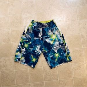 Boy’s Swim Trunks 10 / 12 Zero Xposur Excellent
